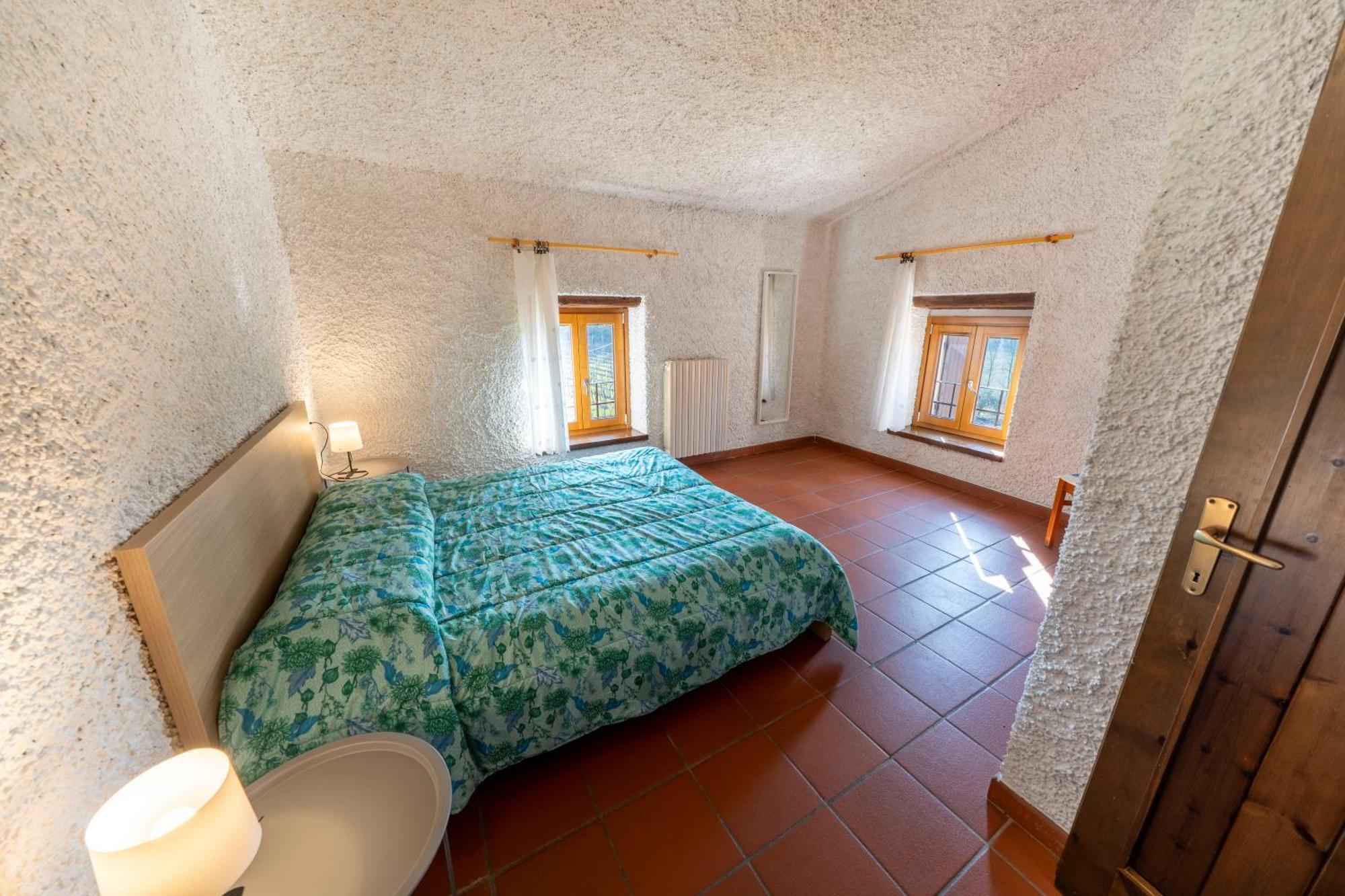 Casa Ghirlanda Con Piscina E Campo Da Tennis Lazise Exterior photo