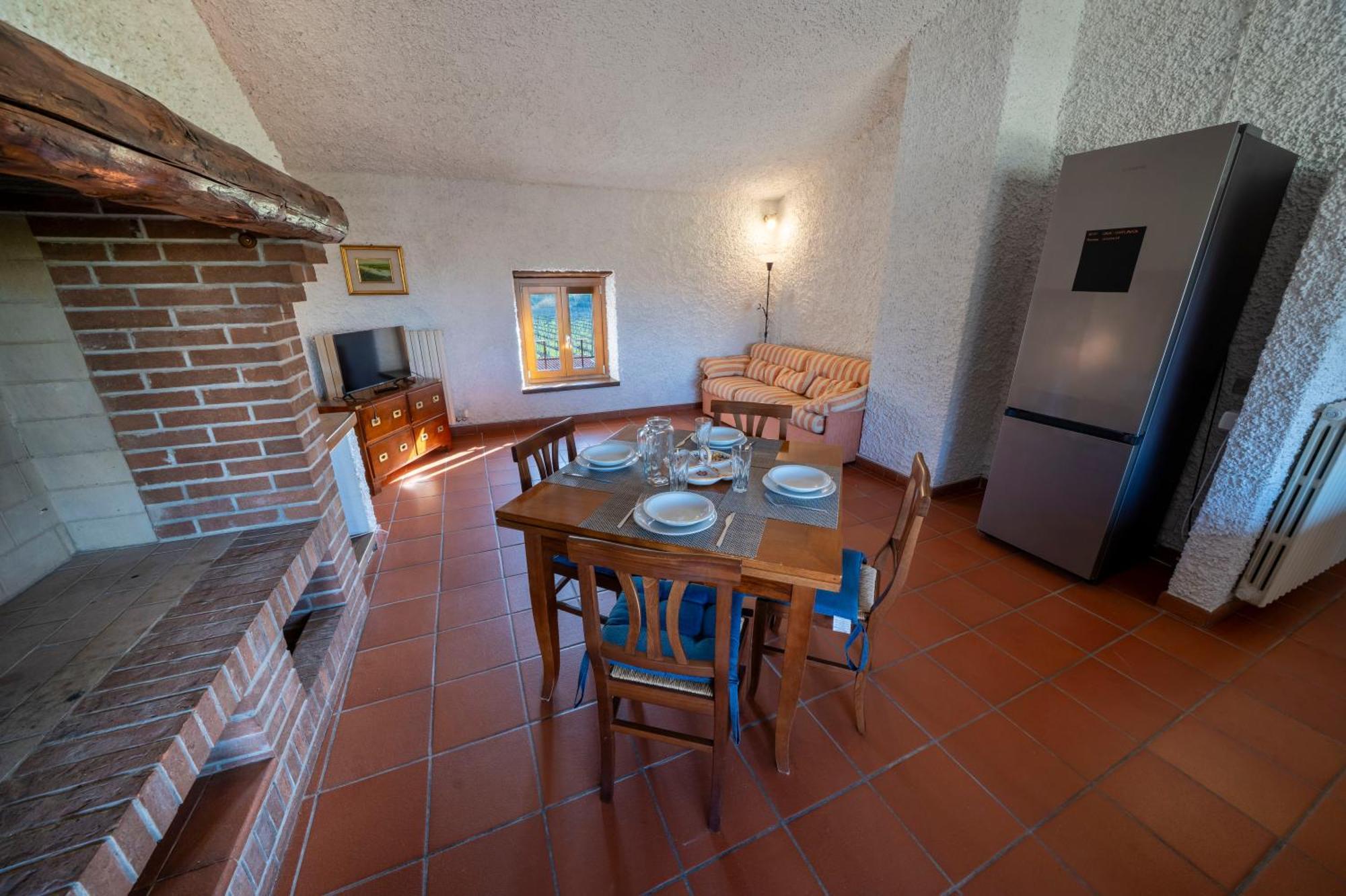 Casa Ghirlanda Con Piscina E Campo Da Tennis Lazise Exterior photo